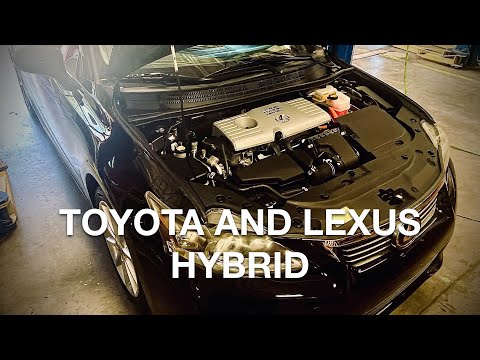 Here's what you need to know about the Toyota Prius and Lexus CT200h