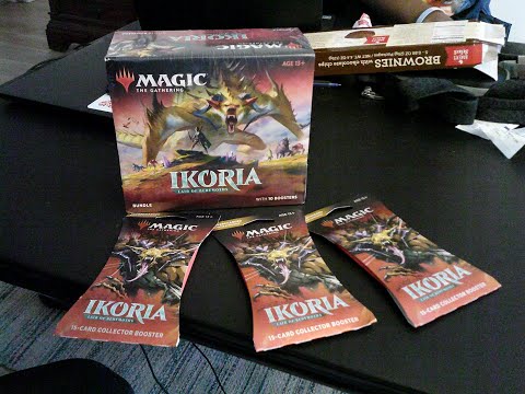 Magic The Gathering Ikoria : Lair of the Behemoths UNBOXING TOHO and Bundle