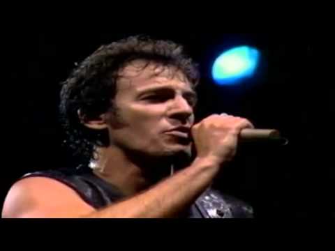 I Can't Help Falling In Love video thumbnail