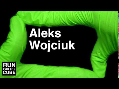 How to Pronounce Aleks Wojciuk