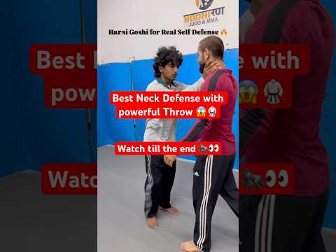 neck grab defense street fighter #selfdefense #india #fighting #martialarts #kravmaga #mma #karate