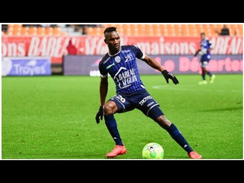 Adama Niane on target in Troyes' loss to Saint-Etienne
