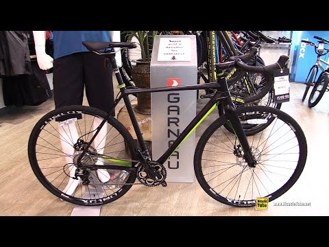 2015 Garneau Steeple X Cyclocross Bike - Walkaround - Velo Espace - Faubourg Boisbriand, Quebec