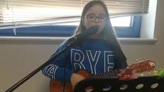 Somewhere over the rainbow Ukulele cover Zuzia Piątek