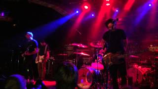 Dinosaur Pile-Up - Nature Nurture feat. Jesse Lacey (Brand New) at Sala Cats, Madrid 27-05-15