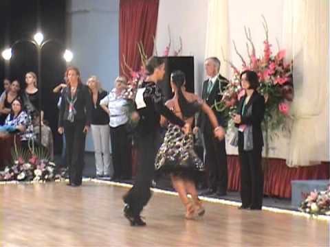 Sofroni Malin & Acatrinei Alexandra - semi-final World Junior 2 latin 2012 - samba .mpg