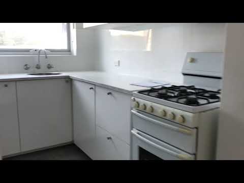 4 8 Evans Avenue Eastlakes