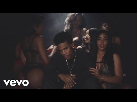 B. Smyth - Love Killa (Official Video)