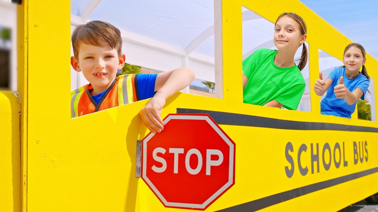 Fun School Day | Bus Safety, Sink or Float Experiment & Giant Football Game