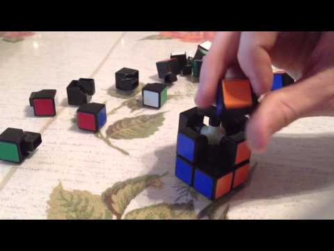 comment demonter rubik's cube