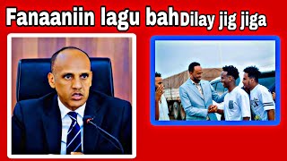 Download lagu FANAANIIN ISAAQ AH OO MUSTAFE CAGJAR KU BAHDILAY JIG JIGA ISAGOO ISIR AHAAN UBEEGSADAY  mp3