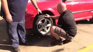 How to change a Tyre
