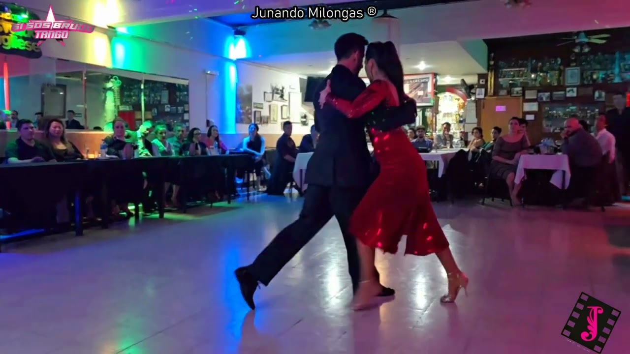 Video thumbnail for CHRISTIAN MARQUEZ & VIRGINIA GOMEZ "LOS TOTIS" || Una carta (Juan D Arienzo)
