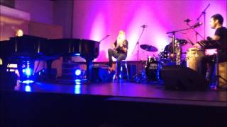 Judith Owen  - Train Out Of Hollywood (Forum Rome 2015)