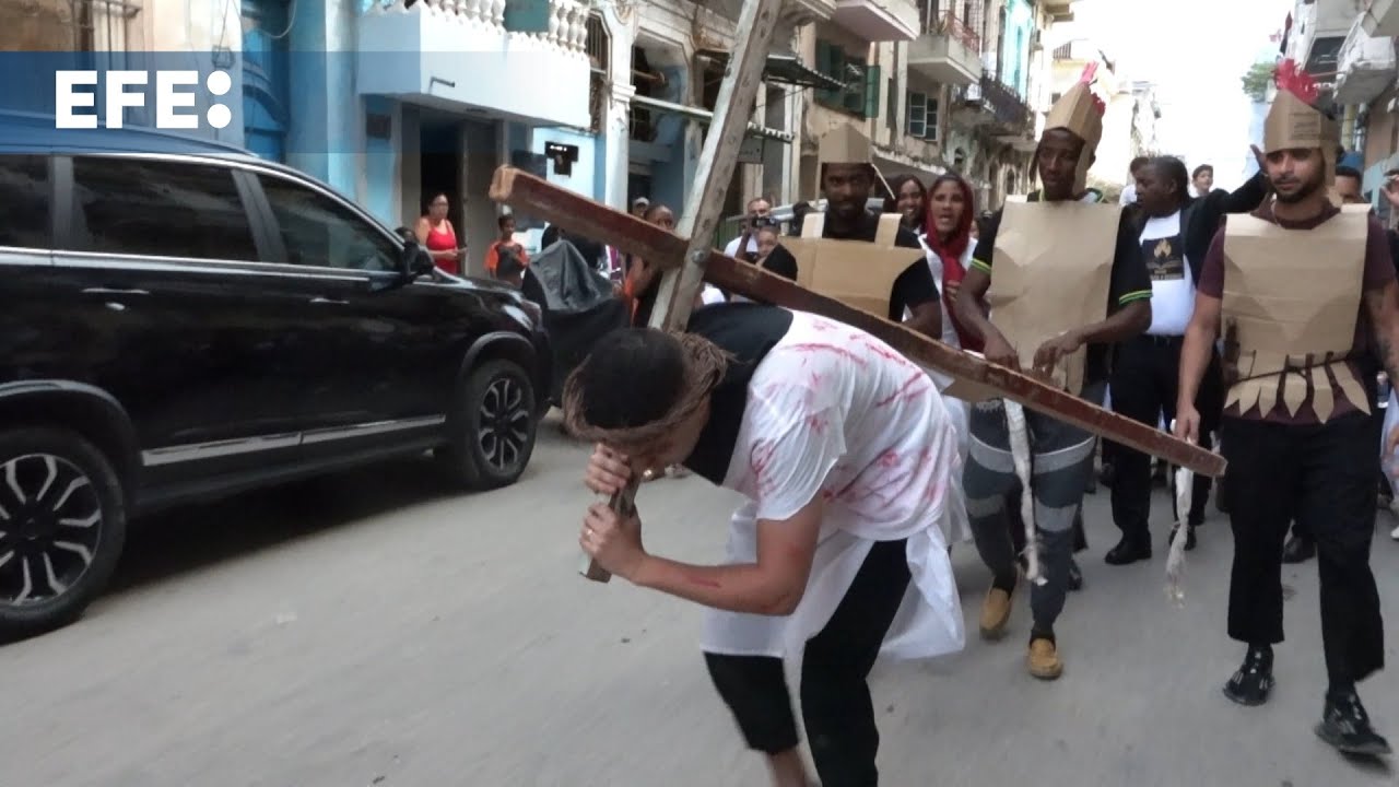 Bildquelle: Cuba conmemora una Semana Santa marcada por el indulto a presos y la crisis energ&eacute;tica von AGENCIA EFE