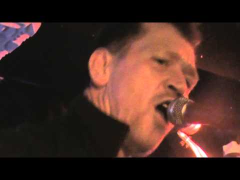 les combustibles 20 04 2013  riverside trio 5