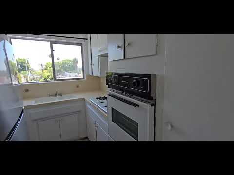 Forti and Cohen (1308 Poinsettia) - Video 2 of 2