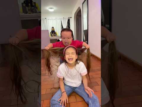 MI PAPÁ ME SALVA #familiaibañez #funny #humor #fypシ゚viral #divertido