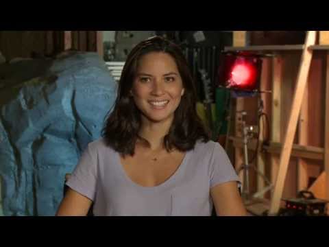 Deliver Us from Evil: Olivia Munn "Jennifer Sarchie" Behind the Scenes Movie Interview | ScreenSlam