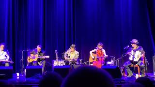 Buddy Miller&#39;s Genius Bar w/ Jerry Douglas, Tommy Emmanuel, Molly Tuttle, Joel Guzman- Cayamo 2019