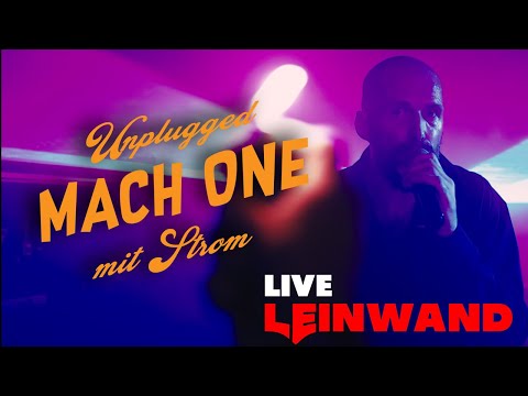 MACH ONE - LIVE - LEINWAND - Unplugged mit Strom