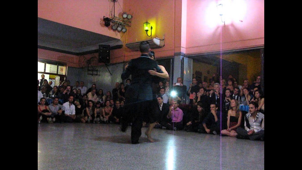 ALEJANDRA MANTIÑAN y DANILO MADDALENA en Viva La Pepa Milonga (3/4)