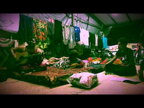 E Kilikili Me Rokovi Ko Jisu