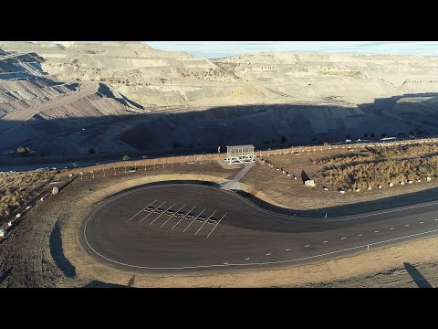 Dawson Mine Viewing Platform & Three Chain Road