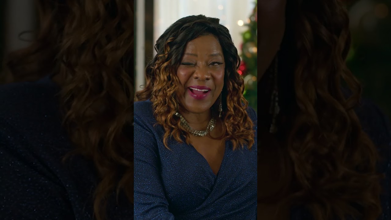 Miniature de la vidéo Deck The Hallways | Trailer | Lifetime | #shorts du film Deck the Hallways