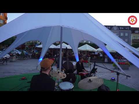 Piątki z Jazzem,  Jacek Szwaj Trio