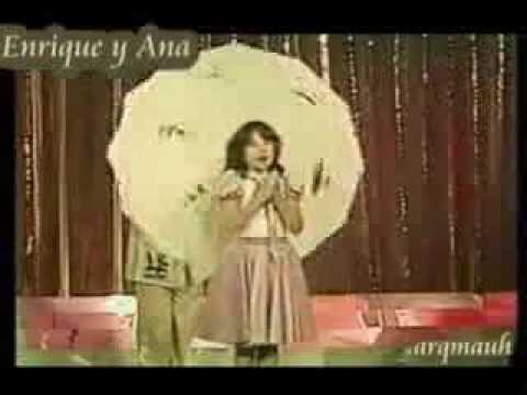 Enrique y Ana En un bosque de la china año 1979