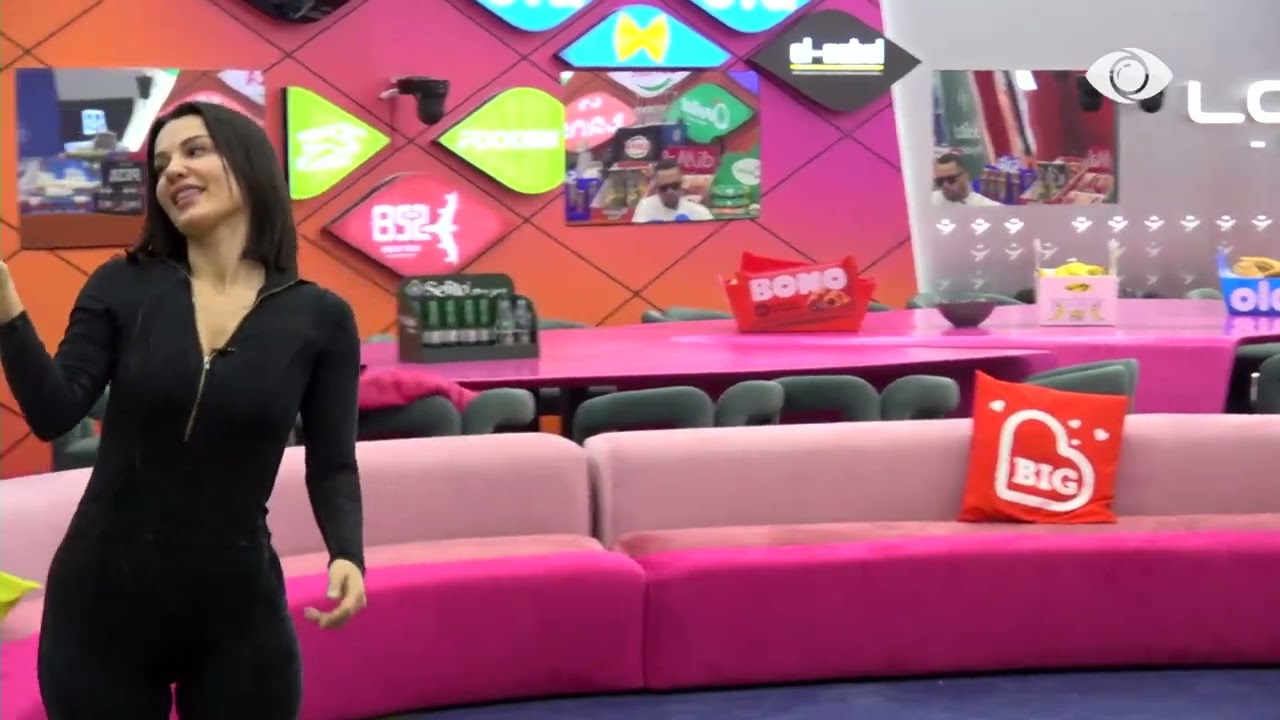 Momente pozitive/ Baby G kërcen në living