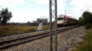 preview picture of video 'AEG 520 & ADtranz 220 022 at Krioneri (09/10/10)'