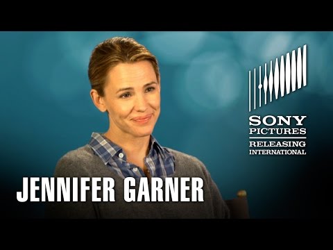 download lagu mp3 mp4 Jennifer Garner Estatura, download lagu Jennifer Garner Estatura gratis, unduh video klip Jennifer Garner Estatura