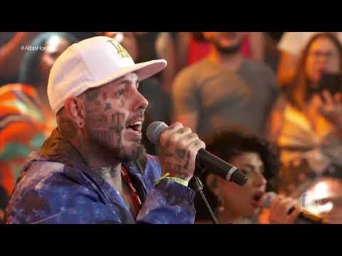 Tico Santa Cruz canta "Quando o Sol Se For" no Altas Horas