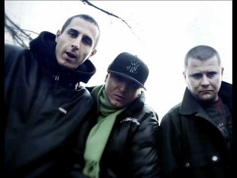 PZWNW-  Moja pierwsza dziewczyna ft. Chada