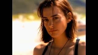 Chris Isaak - Somebody's Crying (Official 4K Video)