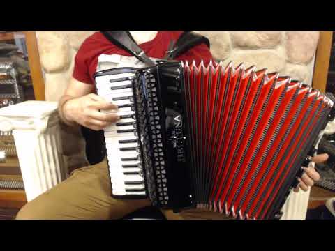 BELTSTUIVM3496CB - Black Beltuna Studio IV Compact Piano Accordion LMMM 34 96 $5999