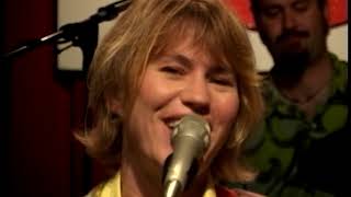 Sara Hickman live at the AMN Studio (2004)