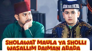 Download lagu Sholawat Terbaru Maula Ya Sholli Wasallim Daiman Abada Syakir Daulay & Khalil Toktok Bege mp3