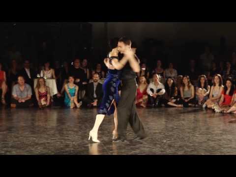  Gianpiero Galdi  and  Maria Filali  are  dancing  to  the  vals  "  Fibras  "  by  Juan D'Arienzo  in  2017