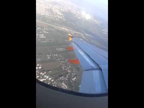 easyJet decollo da napoli take off from Naples
