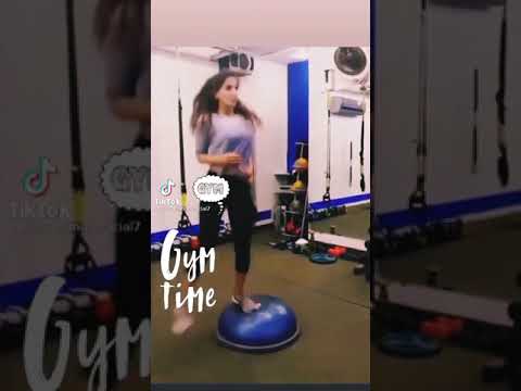 Saba qamar workout sexy tik tok video 🔥😍☺️#shorts