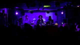 The Ghost of a Saber Tooth Tiger - Devil You Know [2015-02-28 - Baby's All Right Brooklyn, NY]
