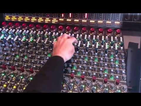 Carlo Cantini Analog Mixing on Neve "The Western Den"