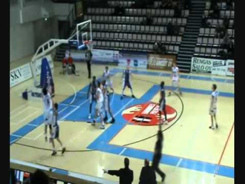 Vilpas v. FoKoPo(Rock that Body).wmv