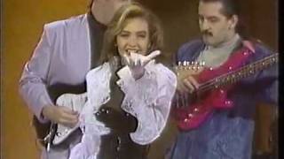 Thalia - En La Intimidad