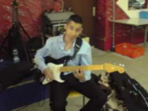 Vlada Sile I Mikica Tomin Bass