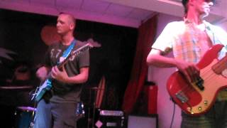 THE TONOMATS --  "WALK DON'T RUN" / "WIPE OUT"