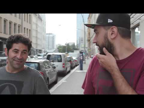 re:imagine Street ARt: A Discovery of Urban Mythology von PichiAvo